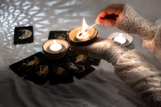 Volle Maan Reading: reflectie en loslaten. 